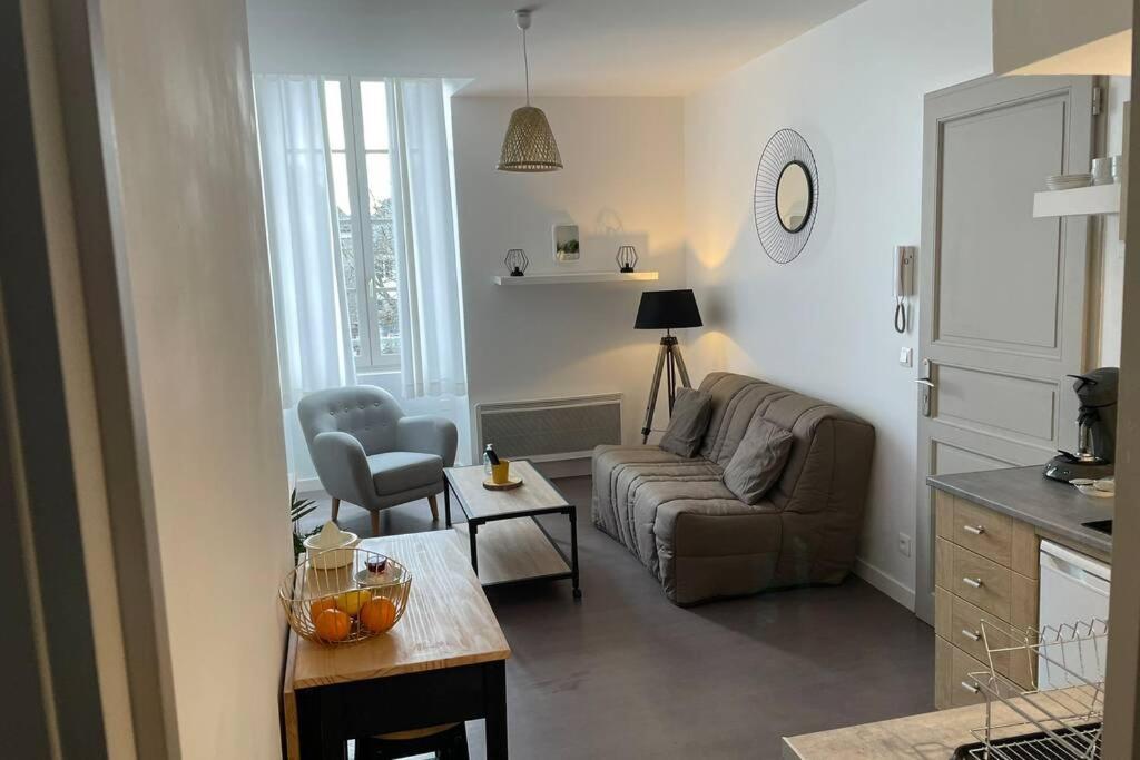 Logement Entier 33 M2 A Pau Eksteriør billede