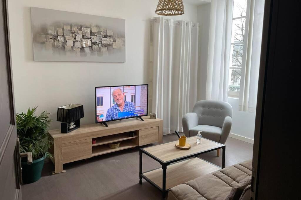 Logement Entier 33 M2 A Pau Eksteriør billede